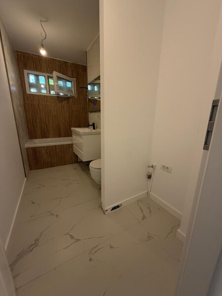 Titan, 3 minute metrou si parc Al. Zavideni,